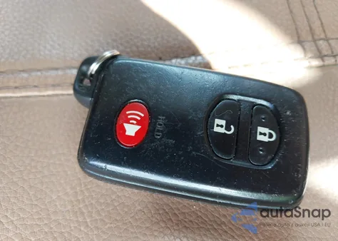 2011 Toyota Rav4 Limited V6 from USA, damaged, VIN 2T3DK4DV8BW039362